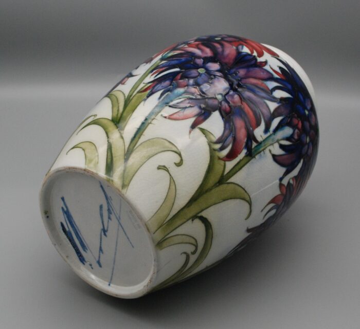 Moorcroft cornflower